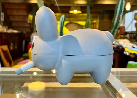 【グレーver.】 MEDICOM TOY Frank Kozik "bone bunny" スモーキンラビット アートトイ