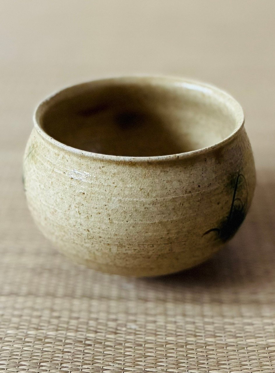 美品 桐共箱 共布 栞二種】赤津窯 十三世加藤唐三郎造 黄瀬戸 茶碗