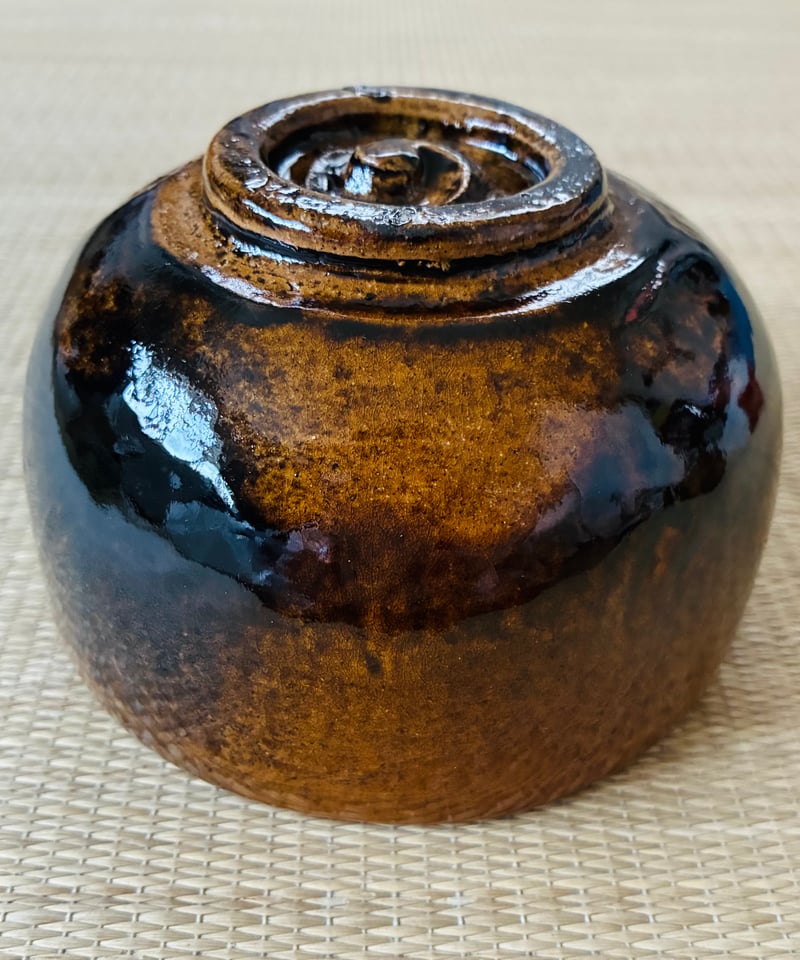 美品/j桐共箱/ウコン布/栞付】大樋焼 二代目大樋一平造 飴楽茶碗 大樋