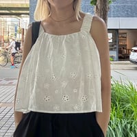 flower sleeveless blouse