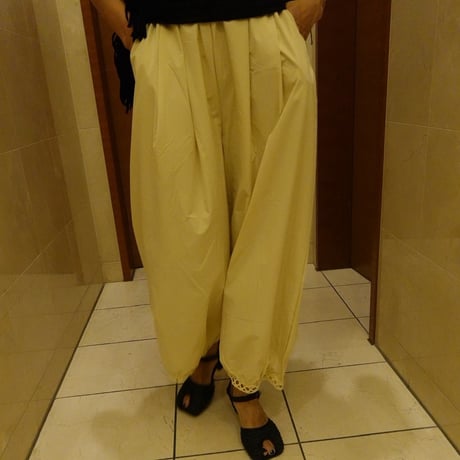 ankle pants
