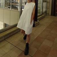 sleeveless onepiece T