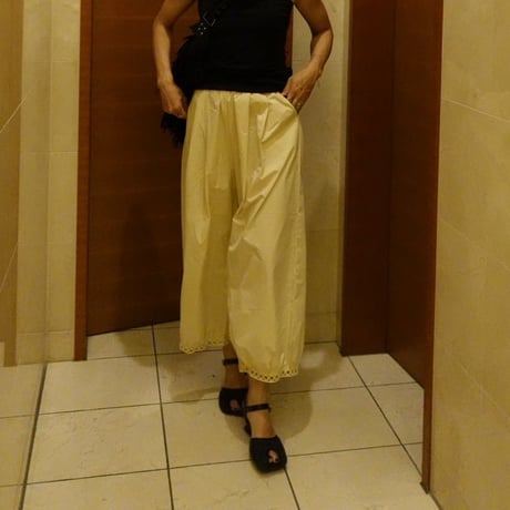 ankle pants