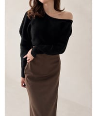 【再入荷】Asymmetric Off-Shoulder Knit Black