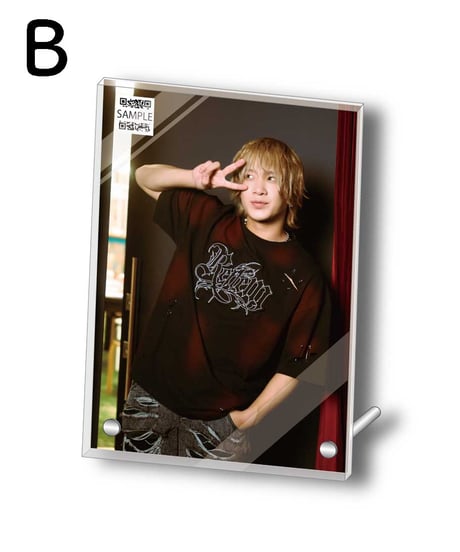 【限定各30個】ボイス付アクリルフォトパネル（全2種）