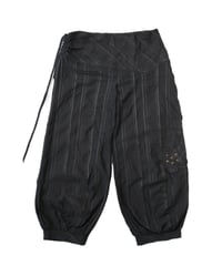 Cashe Cashe knee-length pants