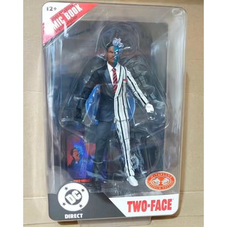 【予約】Mcfarlane Toys Collectors DC Page Punchers Two Face (89’) with Comic 7” Action Figure