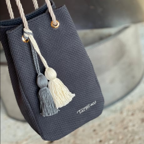 STRING 数量限定CHARCOAL ※タッセルチャームSサイズ2個付き