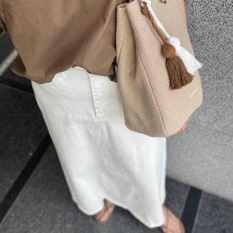 STRING new BEIGE  ※タッセルチャームSサイズ2個付き
