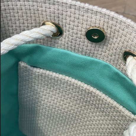 STRING new BEIGE  ※タッセルチャームSサイズ2個付き