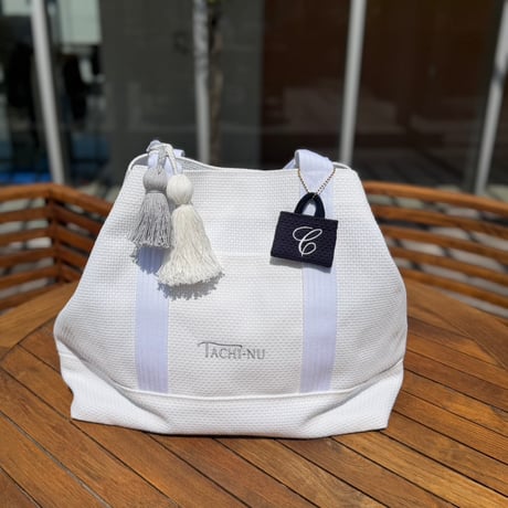 BASICトートバッグ  Lサイズ　限定色　White