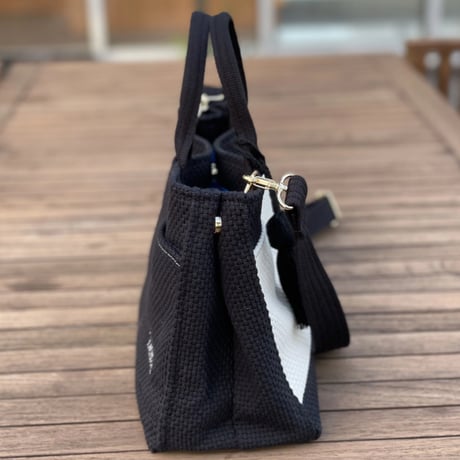TASSELトートバッグ両面Sサイズ BLACK ※ストラップ&タッセルチャーム付き