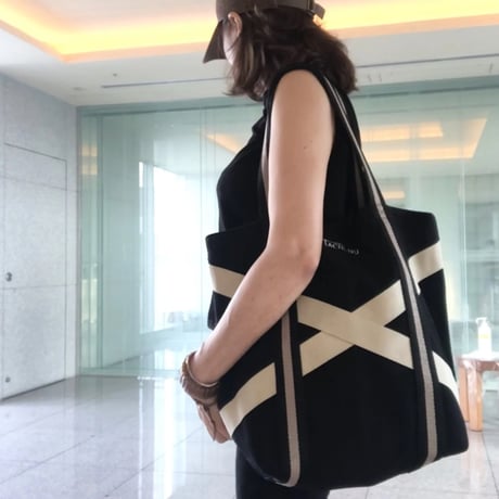 CROSS （L)ブラック