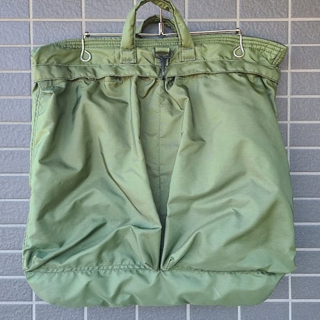 ヘルメットバッグ | STORES