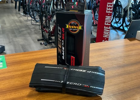 【イチオシ】PIRELLI P ZERO RACE TLR SL-R 700×28C  前後セット