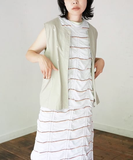 MEYAME / TUCKED JACQUARD BORDER SLEEVELESS (2 COLORS)