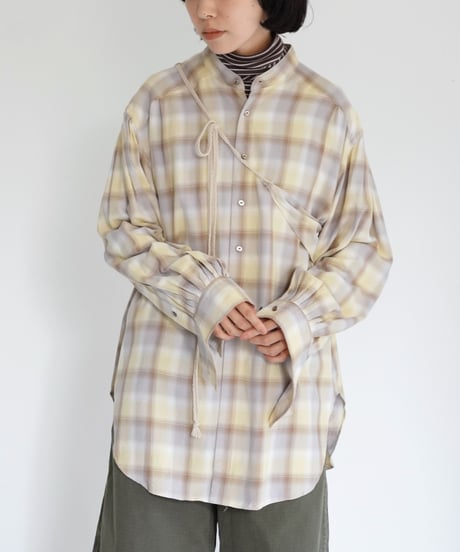 JöICEADDED / Tucked Sleeve Zigzag Shirt (2 COLORS)