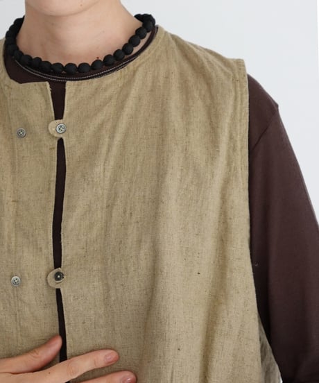 SOMEYA+METHO+puraa / handle button short vest (botanical khaki)