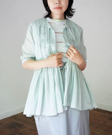 MEYAME / TUCKED JACQUARD BORDER SLEEVELESS (2 COLORS)