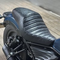 レブル250 ロングシート　タックロール　RBS050