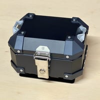 アルミ製汎用トップケース　８L