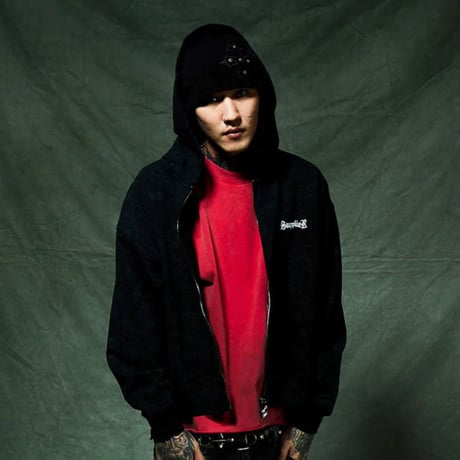 【 SUPPLIER 】Cross Leather Patch Brim Knit Beanie