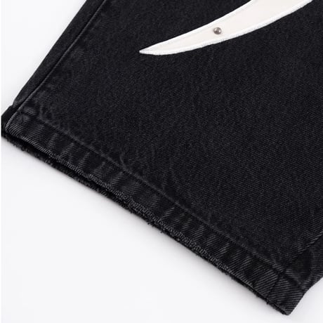 【 SUPPLIER 】Studs Tribal Leather Patch Curve Denim