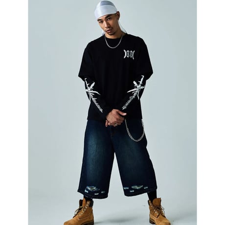 【 Unknown 】Cursive Rhinestone Layered Long Sleeve