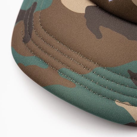 【 SUPPLIER 】Multiple Cross Leather Patch Mesh Cap