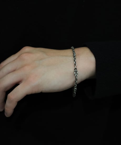 c.1890–1910 UK / Albert Chain Knot Bracelet / Sterling Silver