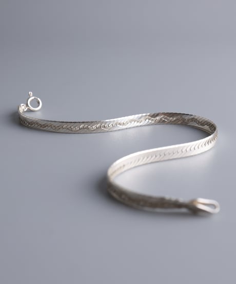 Wave Pattern Herringbone Chain Bracelet / Silver 925