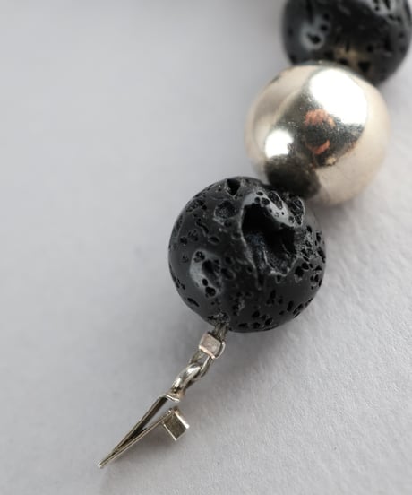 Mexico Lava Stone & Silver Bead Bracelet / Silver 925
