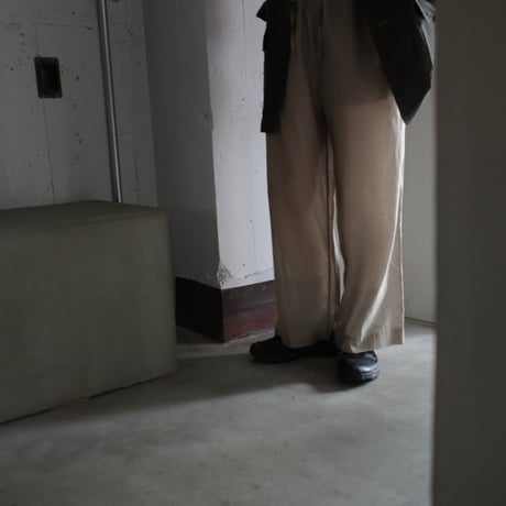 <rus>  Fue Pants