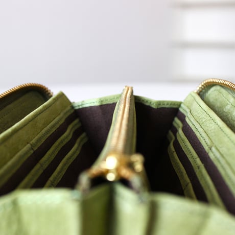 MATT round long wallet　GREEN