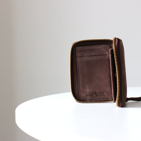 MATT round middle wallet　CHOCO