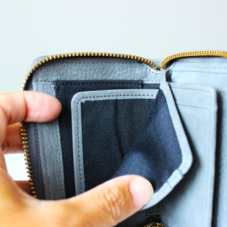 MATT round middle wallet　GRAY