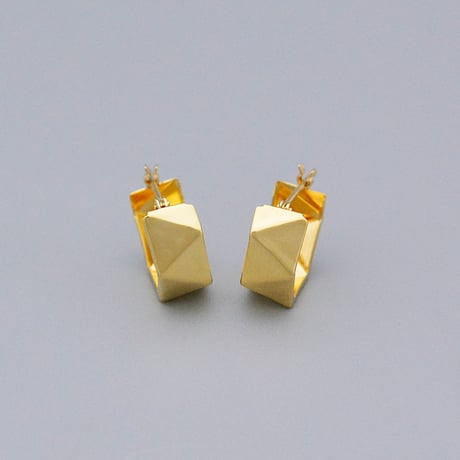 【K18YG】トライアングルカット フープピアス