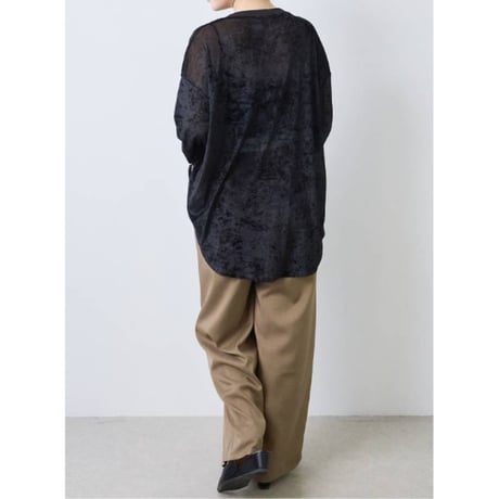 [新作]ベロアシアー胸ロゴ入り長袖トップス