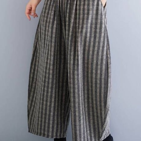 「人気商品につき再入荷」ほのかに起毛感あるカーブパンツ