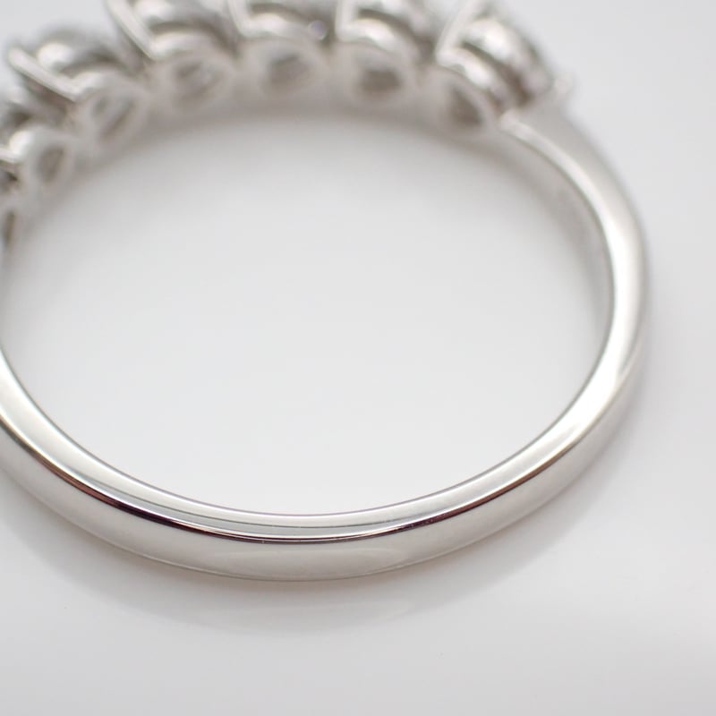 PT900ダイヤモンド 1.080ct ハートシェイプ7pcs ハーフエタニティ