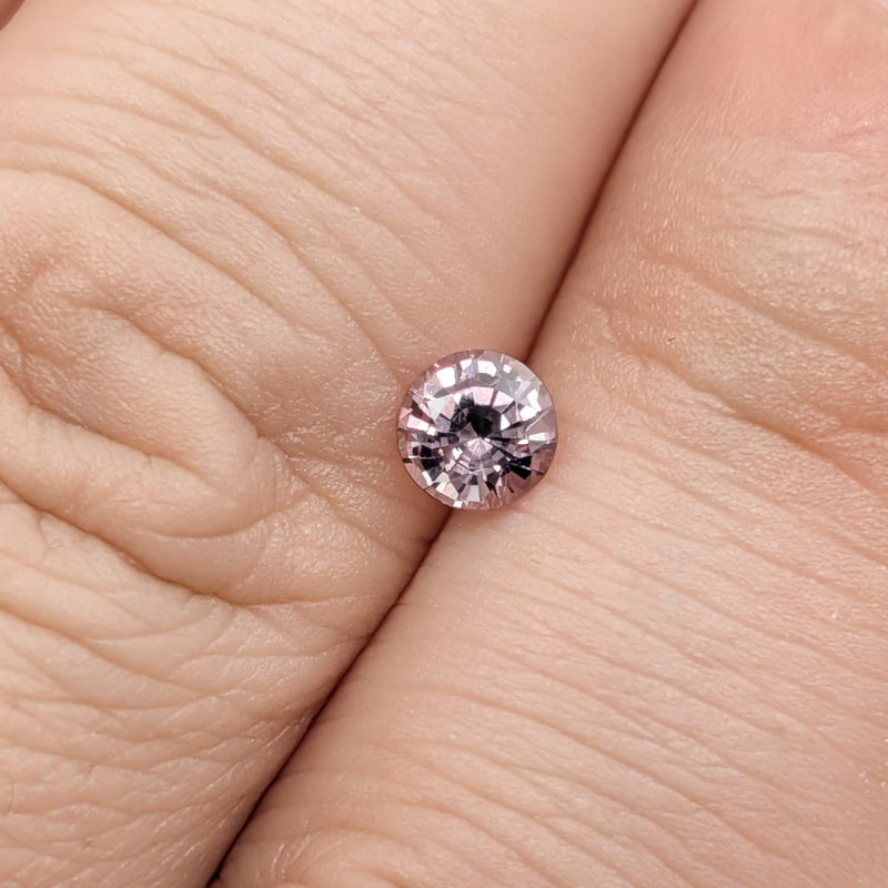 マラヤガーネット 0.50ct 4.55mm ラウンドカット ルース | 鈴木屋byJOA