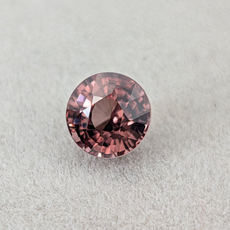ピンクジルコン 2.25ct 6.56㎜ ラウンドカット ルース | 鈴木屋byJOA STORE