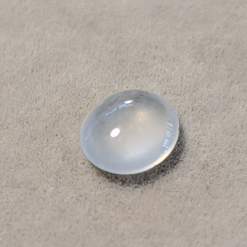氷翡翠 0.858ct 6.9×6.2mm カボションカット ルース ミャンマー産