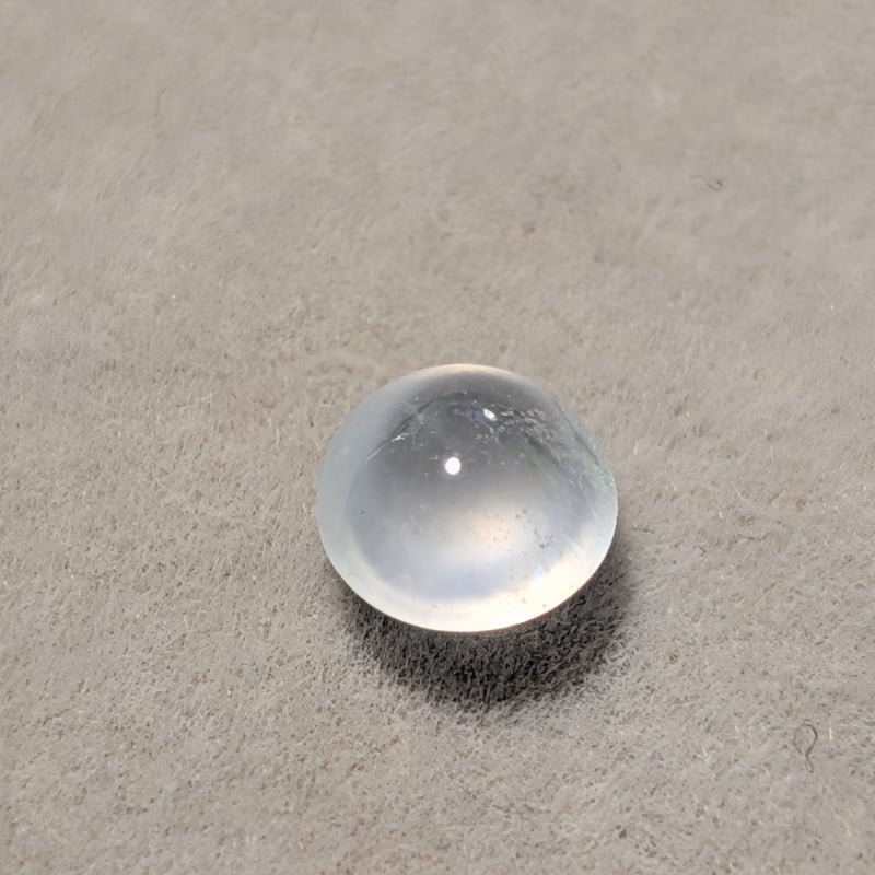 【貴重】氷翡翠の板ルース(69ｇ) 氷翡翠 0.925ct 6.2×5.9mm ダブルカボションカット ルース ミャンマー