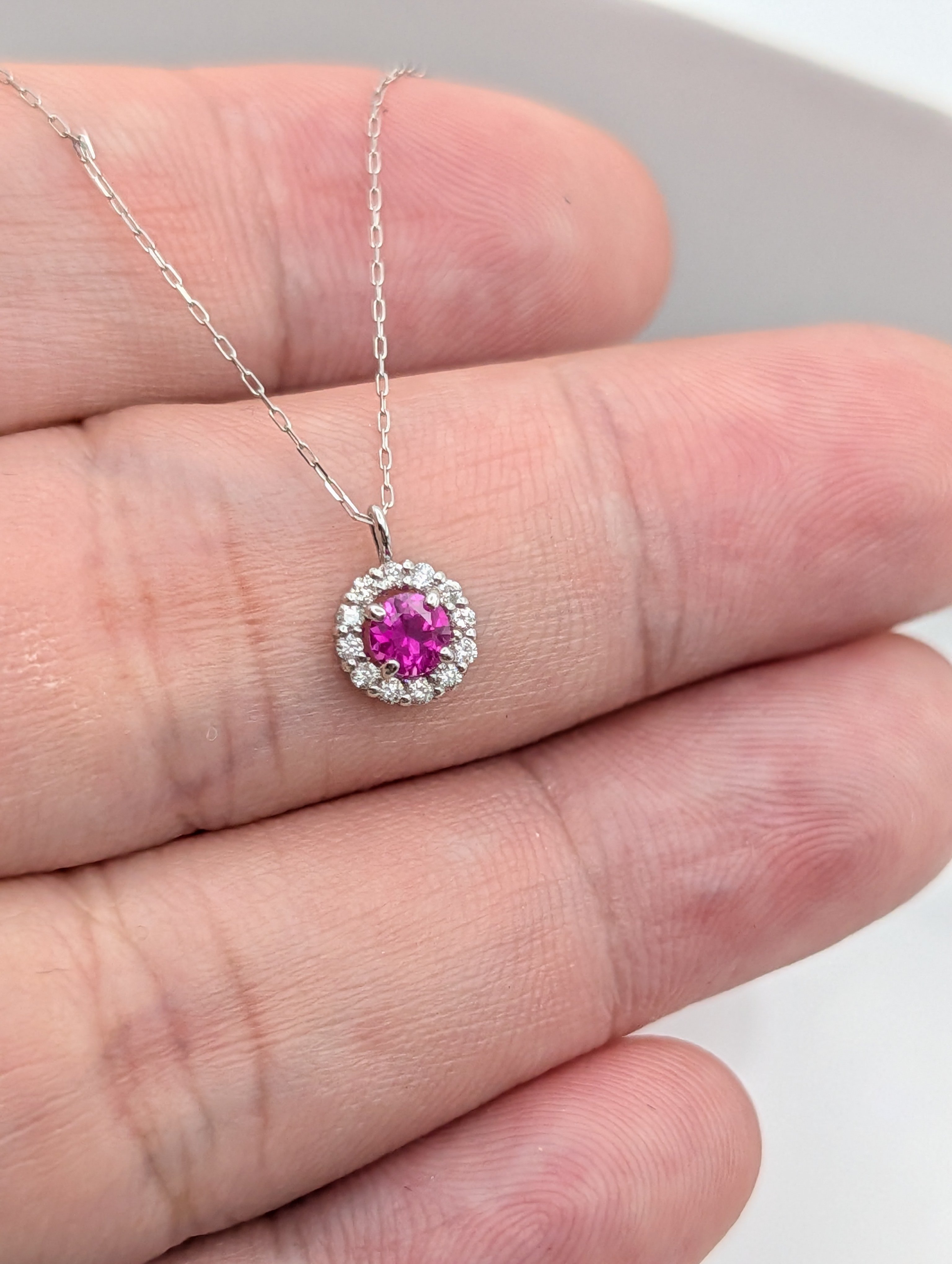 DPカード鑑別】PT 非加熱ルビー 0.18ct ダイヤ0.08ct 40cmチェーン ラウ