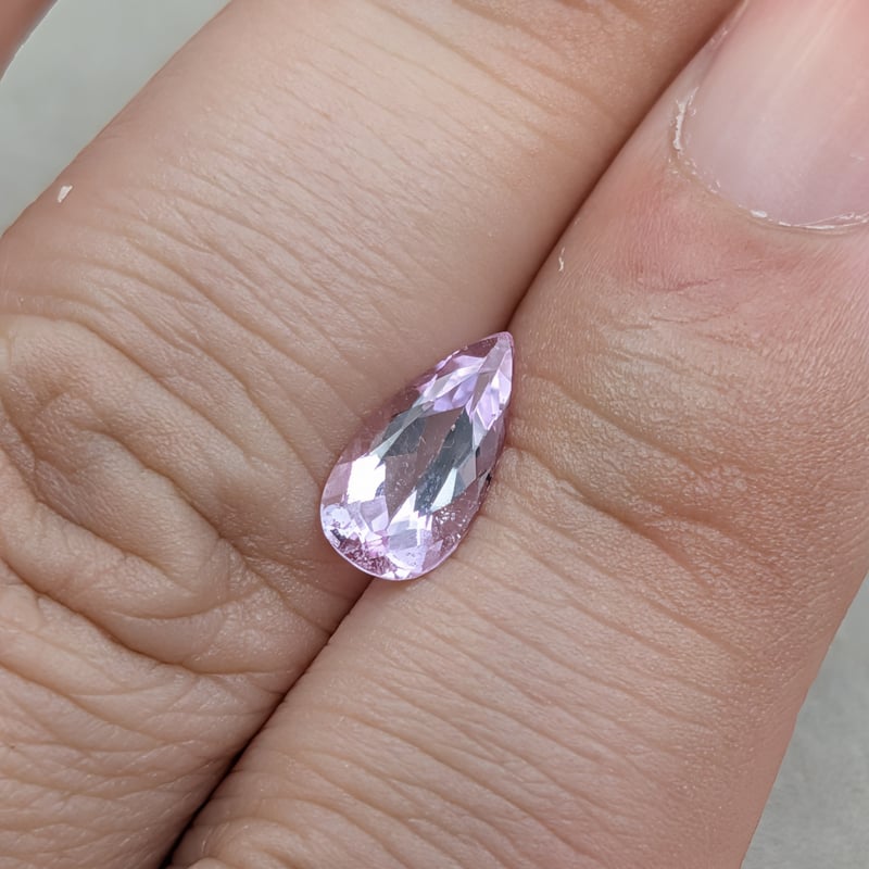 日独ソ】非加熱ピンクトパーズ (インペリアルトパーズ)1.297ct 9.32