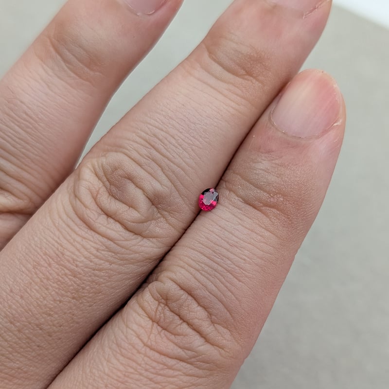 ☆ジュネル☆ソフトピンク　オーバルショート スピネル(ジェダイロット) 0.15ct 3.55×2.91mm オーバルカット ルース