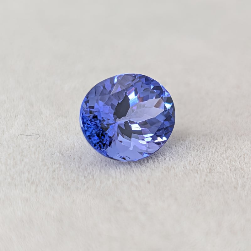 タンザナイト 1.90ct 8.77×6.71㎜ オーバルカット ルース | 鈴木屋byJOA