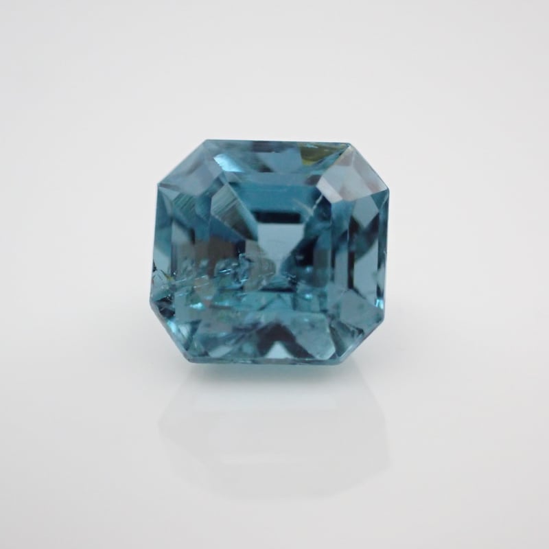 ブルートルマリン 0.86ct 5.24×5.05mm オクタゴンカットルース | 鈴木