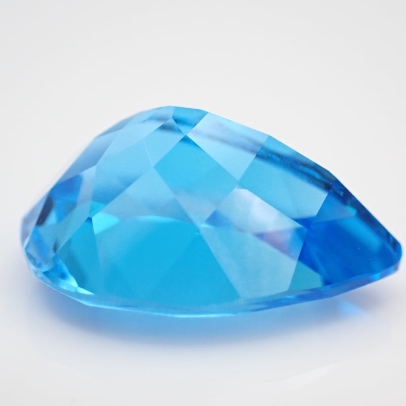 スイスブルートパーズ 11.32ct 16.9×12.4mm ペアシェイプ ルース